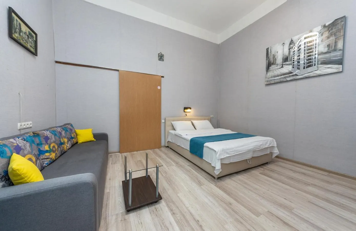 Art Apartment In Maidan Kyiv
